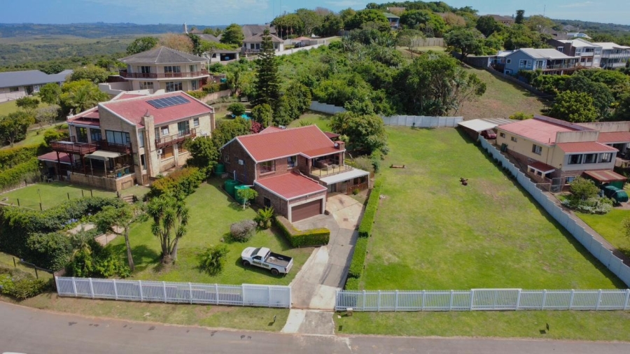 4 Bedroom Property for Sale in Cintsa East Eastern Cape